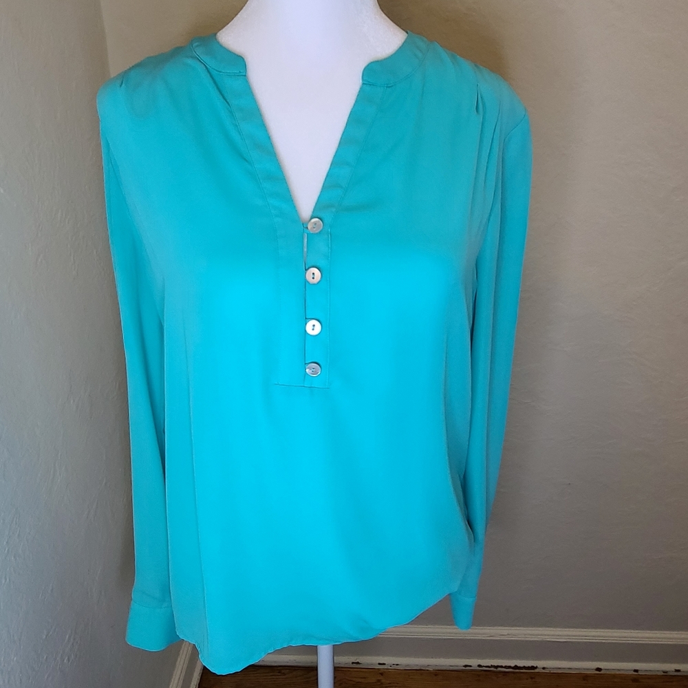 Woman's top